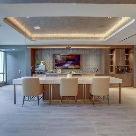 Stylish Condo At Clarendon With Rooftop Views Арлінгтон Екстер'єр фото