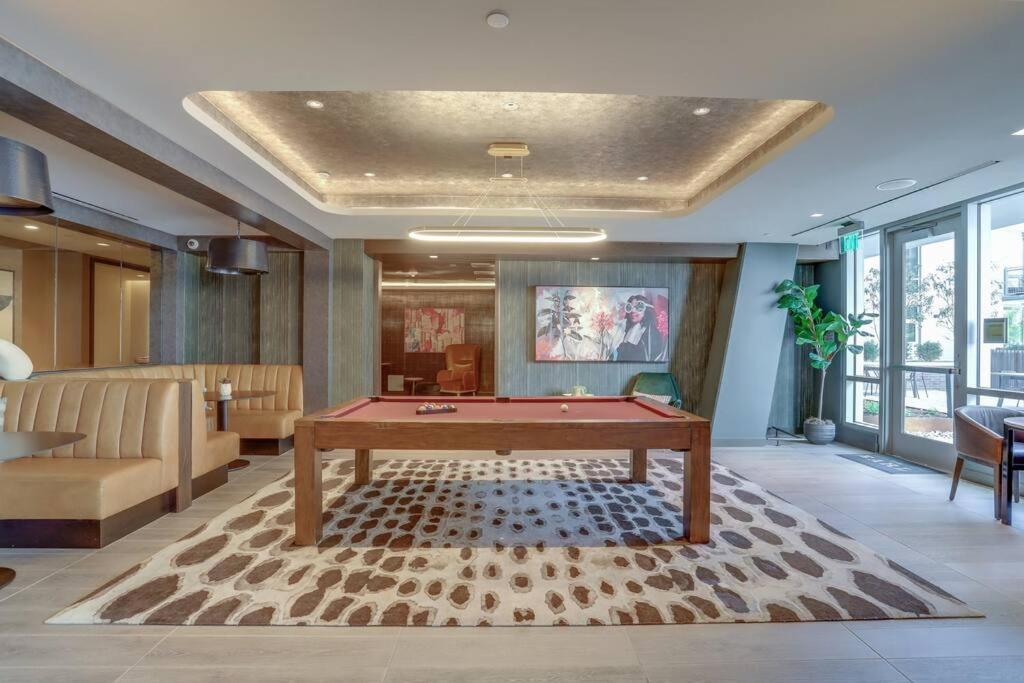 Stylish Condo At Clarendon With Rooftop Views Арлінгтон Екстер'єр фото